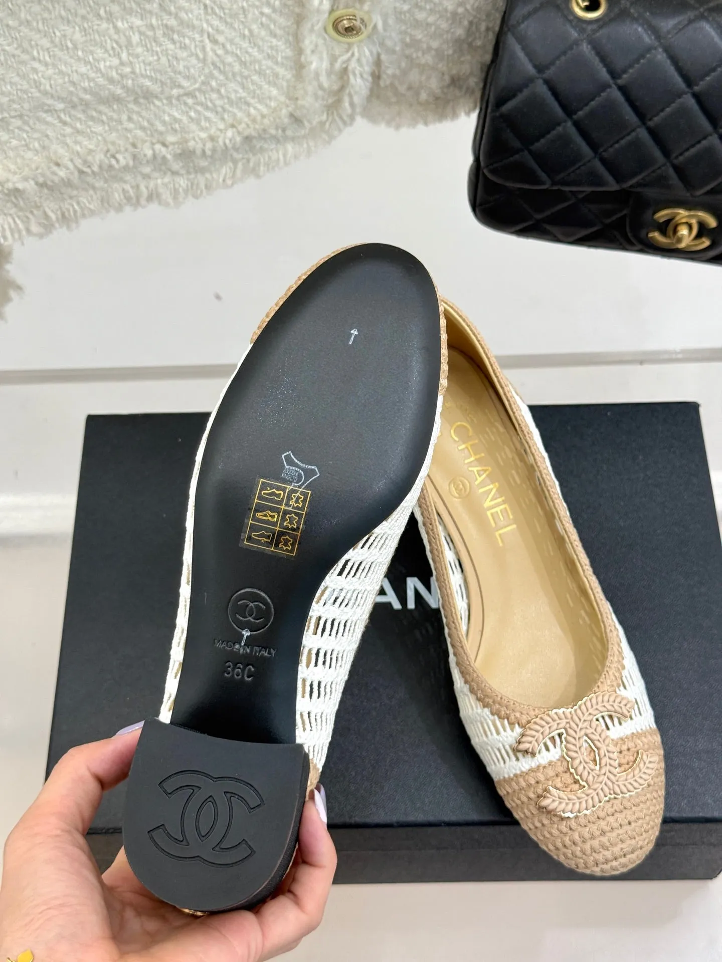 CC 25P Hollow Double C Ballet Flats 50mm Beige White Raffia 265637