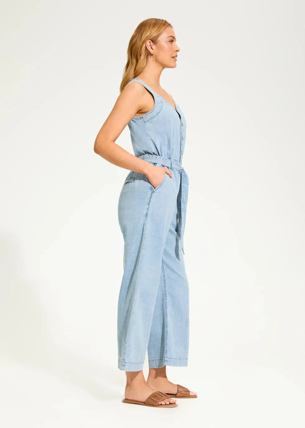 FDJ Sleeveless Wide-Leg Jumpsuit – Powder Wash Denim