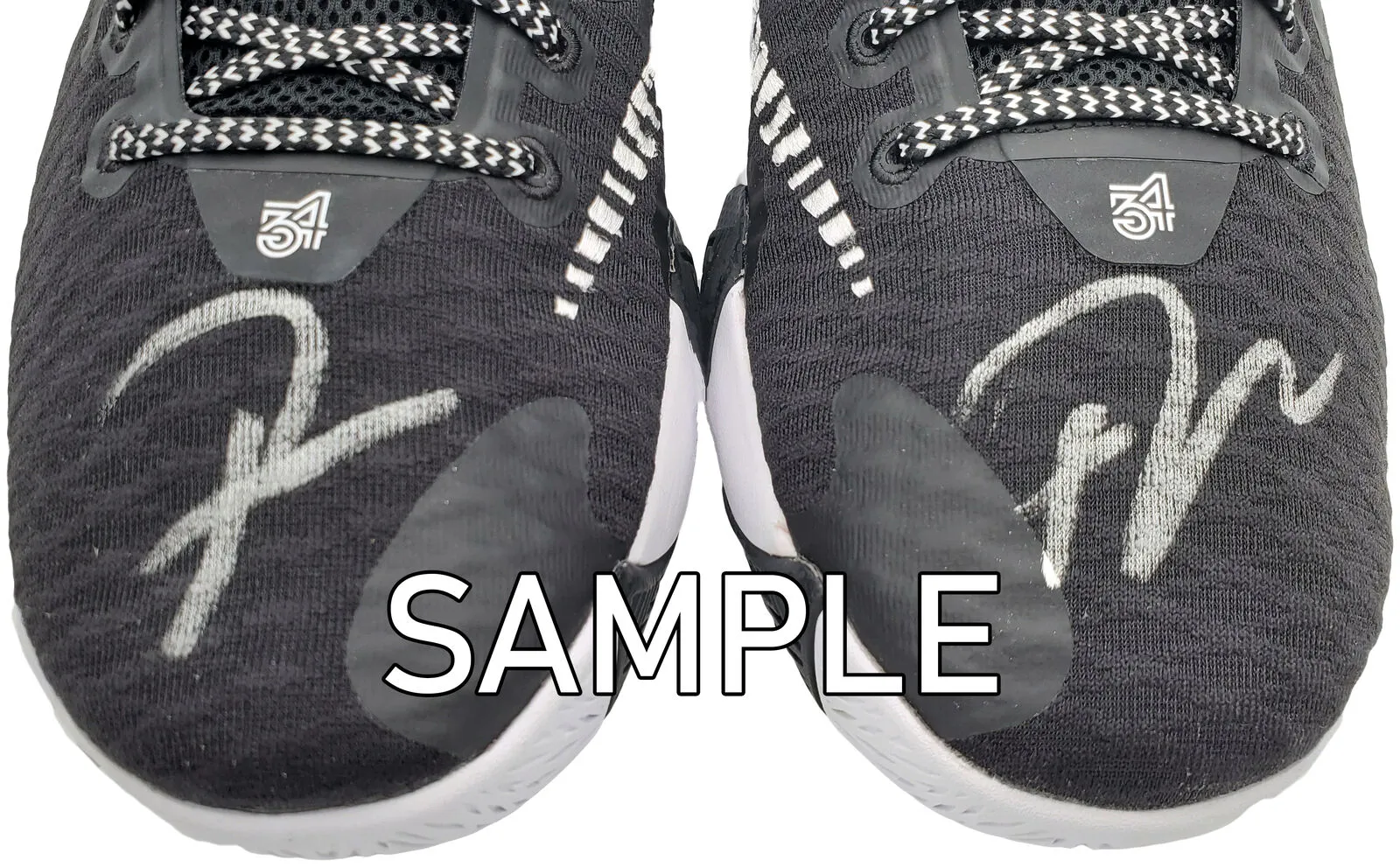 GIANNIS ANTETOKOUNMPO AUTOGRAPHED BLACK NIKE SHOES 14 PAIR BECKETT 197427