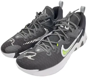 GIANNIS ANTETOKOUNMPO AUTOGRAPHED BLACK NIKE SHOES 14 PAIR BECKETT 197427