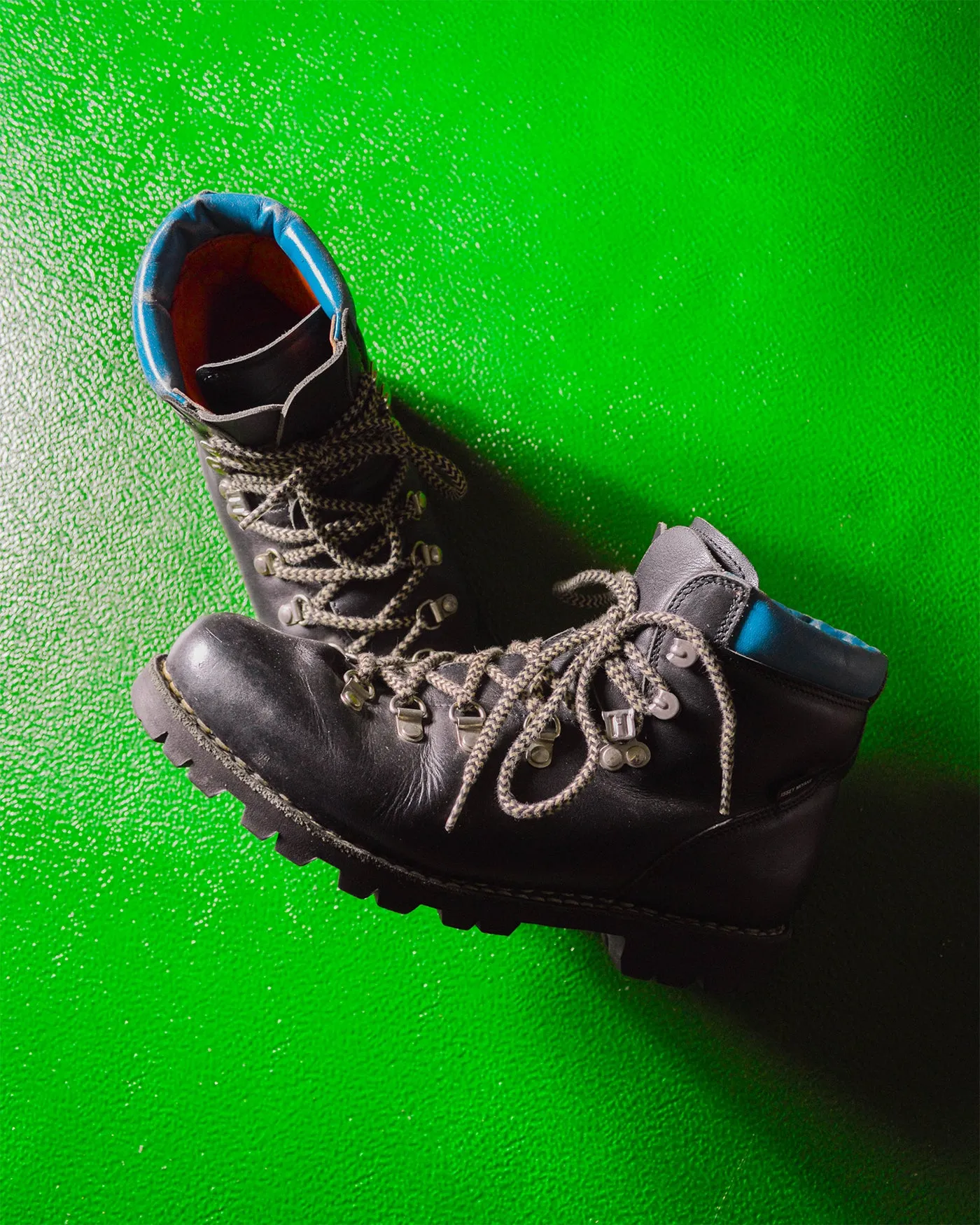 Issey Miyake x Paraboot Blue Trim Hiking Boots (UK7.5)