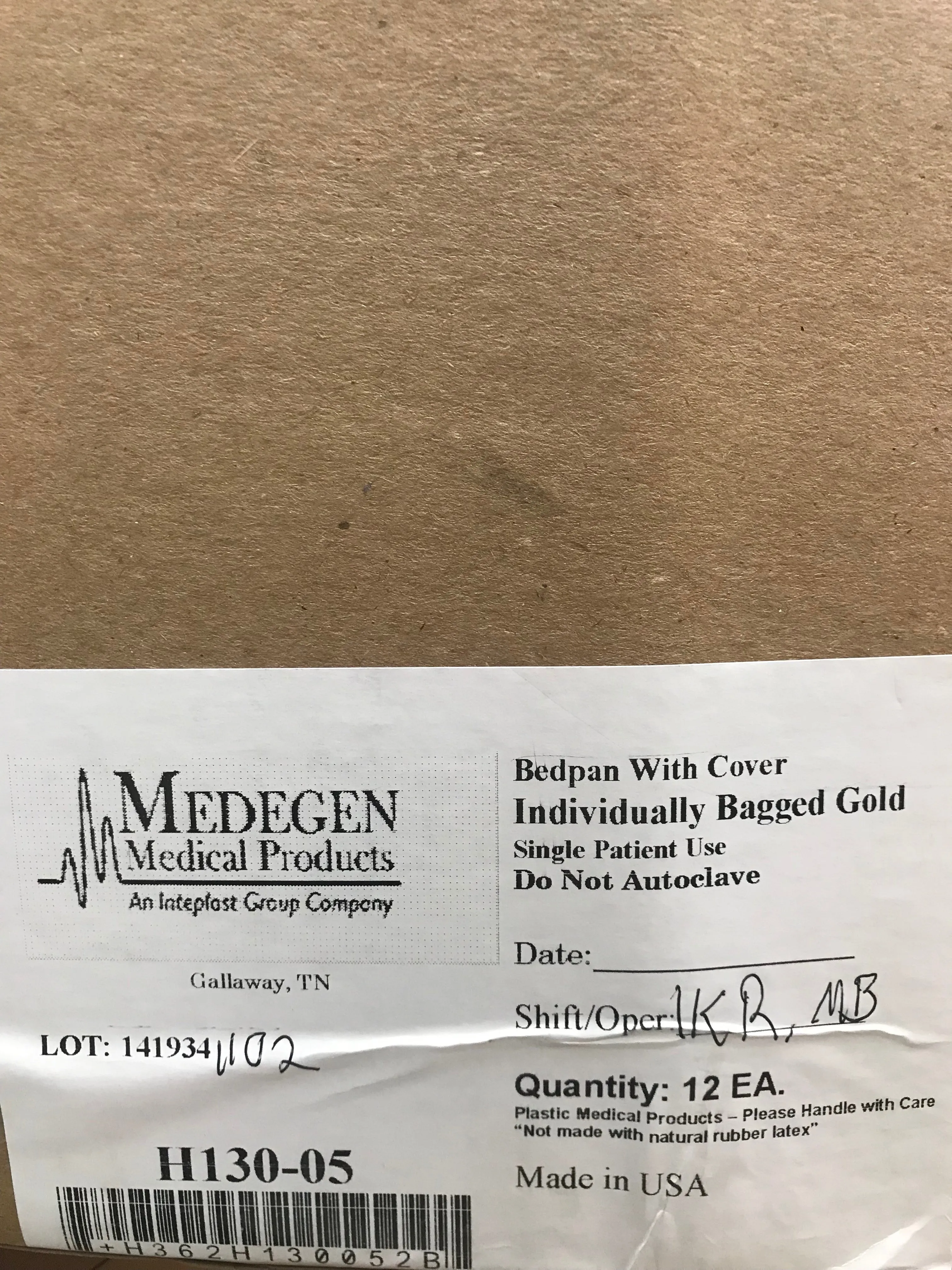 Medegen Bedpan With Cover