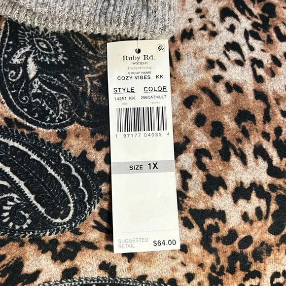 New Ruby Rd Woman Cozy Mixed Animal Print Sweater Women’s Size 1X in Oat Multi