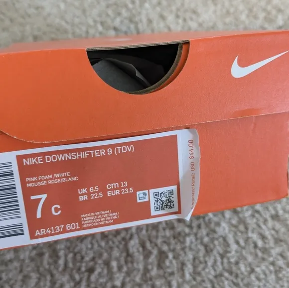 Nike Toddler Sneakers.