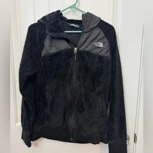 The North Face Black Fleece Jacket. Women’s medium.